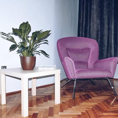 ☆Modern High Ceiling Apartment - Heart Of The City Oradea Εξωτερικό φωτογραφία